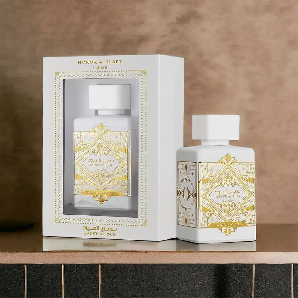 LATTAFA BADE'E AL OUD HONOR & GLORY - EAU DE PARFUM - 100 ML - عطر لطافة بديع العود – Image 4